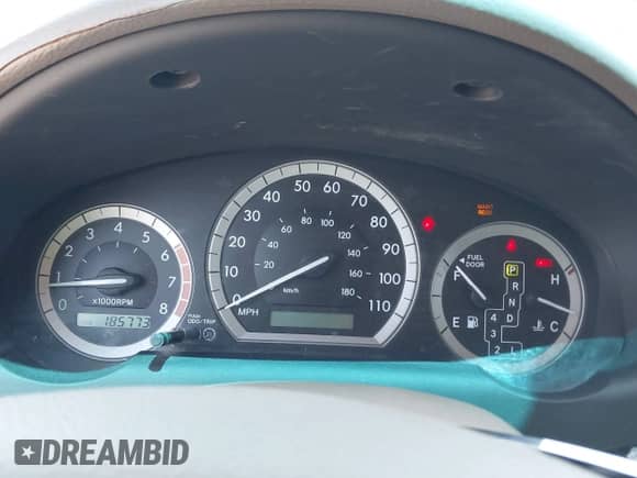 2005 Toyota Sienna XLE z VIN 5TDZA22C85S359348, wystawiony jako IAAI lot #42640899 z przebiegiem 185 773 mil mil oraz . Historia ofert i sprzedaży dostępna na DreamBid. Obrazek 7.