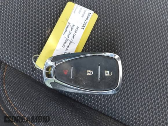 2020 Chevrolet Traverse LS z VIN 1GNEVFKW7LJ185908, wystawiony jako IAAI lot #42499334 z przebiegiem 108 159 mil mil oraz . Historia ofert i sprzedaży dostępna na DreamBid. Obrazek 11.