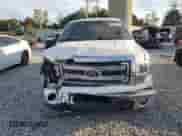 2014 Ford F-150 Lariat z VIN 1FTFW1ET8EFA37125, wystawiony jako Copart lot #82175235 z przebiegiem 121 068 mil mil oraz Czysty tytuł • Clean title. Historia ofert i sprzedaży dostępna na DreamBid. Obrazek 5.