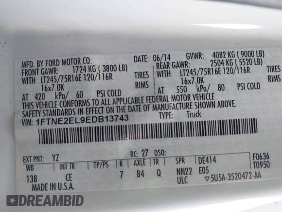 2014 Ford Econoline Cargo Commercial z VIN 1FTNE2EL9EDB13743, wystawiony jako IAAI lot #43338690 z przebiegiem 141 497 mil mil oraz . Historia ofert i sprzedaży dostępna na DreamBid. Obrazek 9.