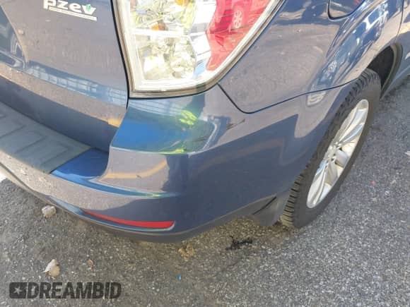 2012 Subaru Forester X Premium z VIN JF2SHACC8CH466036, wystawiony jako IAAI lot #43352225 z przebiegiem 153 270 mil mil oraz . Historia ofert i sprzedaży dostępna na DreamBid. Obrazek 13.