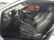 2014 Hyundai Veloster z VIN KMHTC6AD4EU194875, wystawiony jako Copart lot #84427235 z przebiegiem 127 813 mil mil oraz Szkoda całkowita • Salvage title. Historia ofert i sprzedaży dostępna na DreamBid. Obrazek 7.