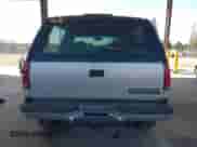 1996 Chevrolet Tahoe с VIN 3GNEK18R5TG157667, выставлен на аукционе IAAI как лот 41677181 с пробегом 190 849 миль миль и . История ставок и продаж доступна на DreamBid. Изображение 16.