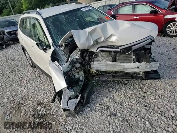 2020 Subaru Forester z VIN JF2SKADCXLH598991, wystawiony jako Copart lot #68643755 z przebiegiem Nie podano mil oraz Nie do naprawy • Non repairable. Historia ofert i sprzedaży dostępna na DreamBid. Obrazek 14.