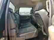 2007 Chevrolet Silverado 2500HD 2LT z VIN 1GCHK23687F506319, wystawiony jako Copart lot #67235385 z przebiegiem 182 255 mil mil oraz Szkoda całkowita • Salvage title. Historia ofert i sprzedaży dostępna na DreamBid. Obrazek 10.