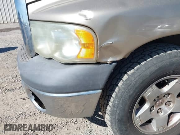 2002 Dodge 1500 z VIN 1D7HA16K92J172190, wystawiony jako IAAI lot #40848291 z przebiegiem 222 179 mil mil oraz . Historia ofert i sprzedaży dostępna na DreamBid. Obrazek 12.