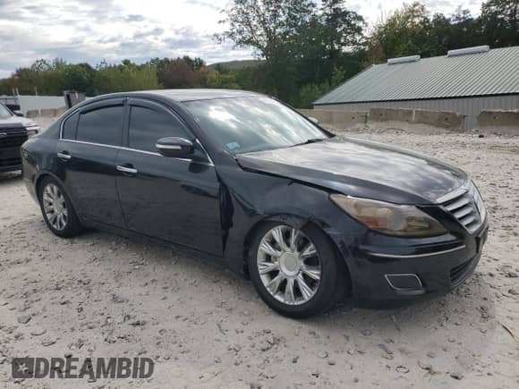 2009 Hyundai Genesis with VIN KMHGC46E89U026850, listed as a Copart auction lot 81088345 with 90,358 mi miles and Clean title. Bid and sale history available at DreamBid. Image 4.