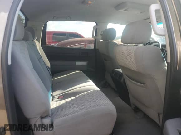 2007 Toyota Tundra SR5 z VIN 5TBEV54157S456793, wystawiony jako Copart lot #83933975 z przebiegiem Nie podano mil oraz Szkoda całkowita • Salvage title. Historia ofert i sprzedaży dostępna na DreamBid. Obrazek 10.