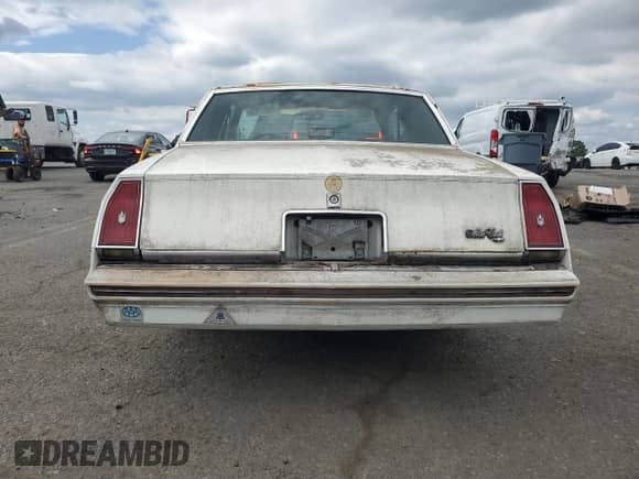 1981 Chevrolet Monte Carlo с VIN 1G1AZ37K4BB435249, выставлен на аукционе Copart как лот 71042105 с пробегом 73 614 миль миль и Чистый • Clean title. История ставок и продаж доступна на DreamBid. Изображение 6.