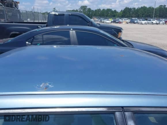 1991 Honda Civic z VIN 1HGED3656ML043956, wystawiony jako IAAI lot #42608632 z przebiegiem 163 524 mil mil oraz . Historia ofert i sprzedaży dostępna na DreamBid. Obrazek 15.