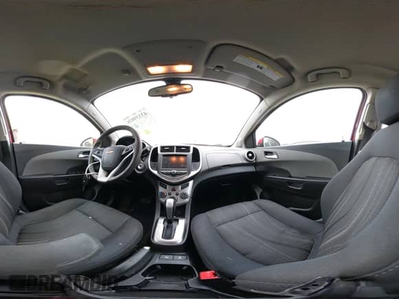 2017 Chevrolet Sonic LT с VIN 1G1JD5SHXH4128798, выставлен на аукционе IAAI как лот 43339826 с пробегом 136 198 миль миль и . История ставок и продаж доступна на DreamBid. Изображение 19.