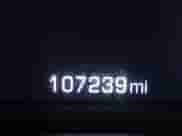 2017 Chevrolet Silverado 1500 LT z VIN 1GCVKRECXHZ401134, wystawiony jako IAAI lot #42974829 z przebiegiem 107 239 mil mil oraz . Historia ofert i sprzedaży dostępna na DreamBid. Obrazek 15.