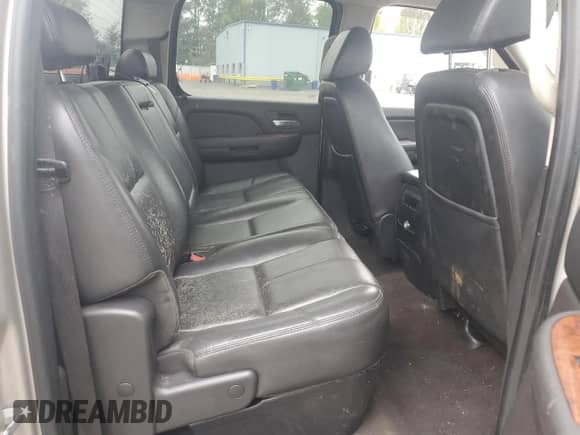 2007 Chevrolet Silverado 1500 LTZ z VIN 3GCEK13M17G551970, wystawiony jako Copart lot #80522755 z przebiegiem Nie podano mil oraz Czysty tytuł • Clean title. Historia ofert i sprzedaży dostępna na DreamBid. Obrazek 10.
