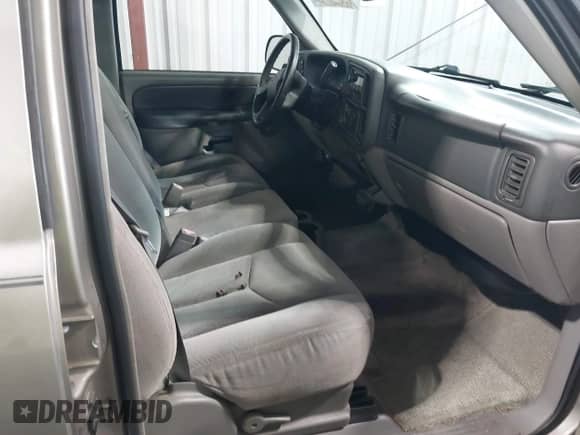 2003 Chevrolet Tahoe LS with VIN 1GNEK13VX3J301264, listed as a IAAI auction lot 42709623 with 173,641 mi miles and . Bid and sale history available at DreamBid. Image 5.