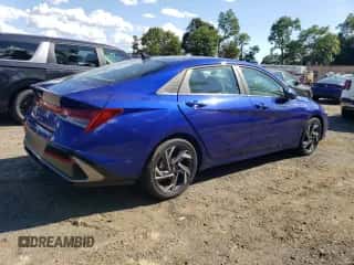 2025 Hyundai Elantra SEL Convenience z VIN KMHLS4DG4SU894145, wystawiony jako Copart lot #71665345 z przebiegiem 13 mil mil oraz Szkoda całkowita • Salvage title. Historia ofert i sprzedaży dostępna na DreamBid. Obrazek 3.