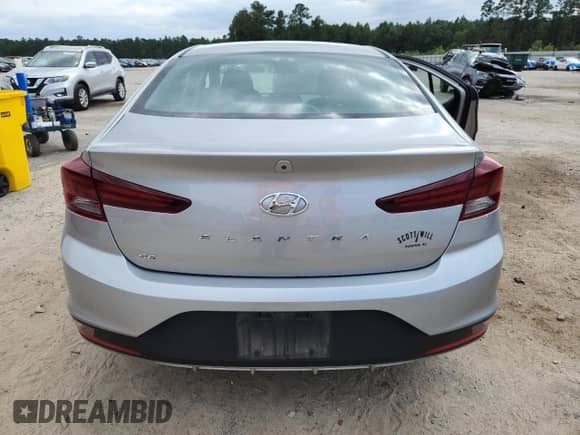 2020 Hyundai Elantra SE с VIN 5NPD74LFXLH549832, выставлен на аукционе Copart как лот 71860715 с пробегом 56 942 миль миль и Списание • Salvage title. История ставок и продаж доступна на DreamBid. Изображение 6.