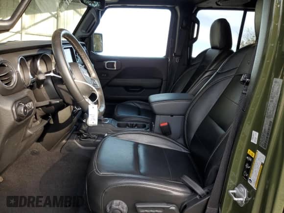 2021 Jeep Wrangler Unlimited Sahara Altitude z VIN 1C4HJXEG0MW768062, wystawiony jako Copart lot #43166855 z przebiegiem 45 613 mil mil oraz Szkoda całkowita • Salvage title. Historia ofert i sprzedaży dostępna na DreamBid. Obrazek 7.