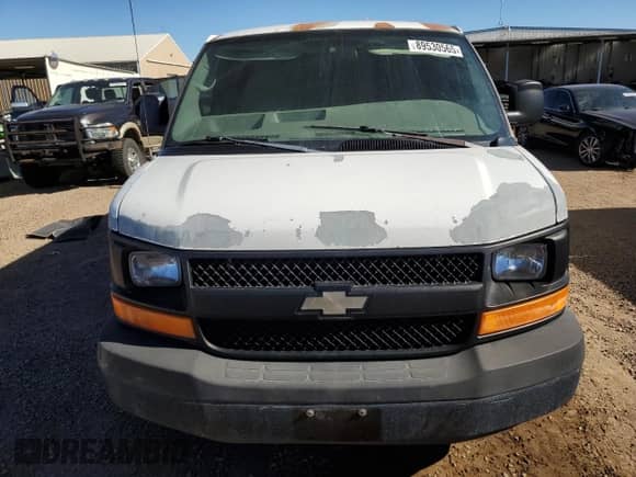 2004 Chevrolet Express Cargo с VIN 1GCFG15X541101679, выставлен на аукционе Copart как лот 89530565 с пробегом 258 334 миль миль и Чистый • Clean title. История ставок и продаж доступна на DreamBid. Изображение 5.