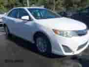 2013 Toyota Camry LE с VIN 4T4BF1FKXDR321873, выставлен на аукционе IAAI как лот 43541967 с пробегом 221 155 миль миль и . История ставок и продаж доступна на DreamBid. Изображение 1.