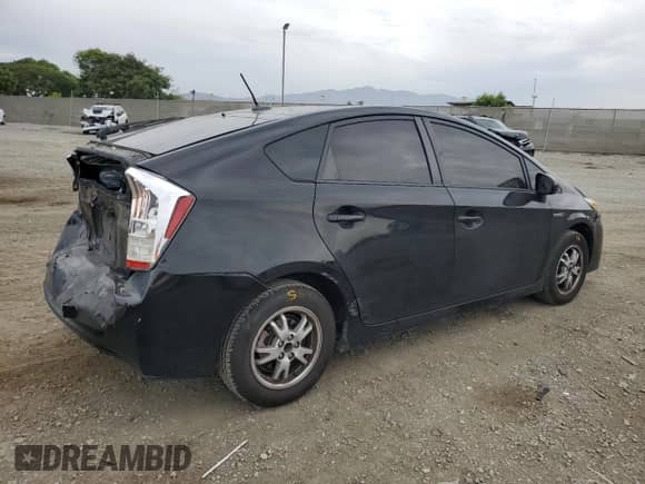 2011 Toyota Prius I z VIN JTDKN3DU8B5347378, wystawiony jako Copart lot #82419975 z przebiegiem 151 777 mil mil oraz Szkoda całkowita • Salvage title. Historia ofert i sprzedaży dostępna na DreamBid. Obrazek 3.