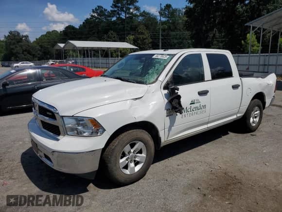 2022 Ram 1500 Tradesman z VIN 3C6RR7KG5NG310607, wystawiony jako Copart lot #66278625 z przebiegiem 47 034 mil mil oraz Szkoda całkowita • Salvage title. Historia ofert i sprzedaży dostępna na DreamBid. Obrazek 1.