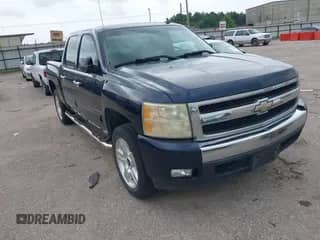 2008 Chevrolet Silverado 1500 1LT with VIN 3GCEC13J98G228299, listed as a IAAI auction lot 42669628 with 234,839 mi miles and . Bid and sale history available at DreamBid. Image 1.