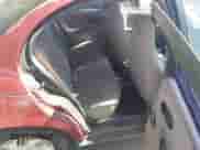 1996 Saturn SL z VIN 1G8ZG5289TZ214790, wystawiony jako IAAI lot #42090262 z przebiegiem 197 485 mil mil oraz . Historia ofert i sprzedaży dostępna na DreamBid. Obrazek 8.