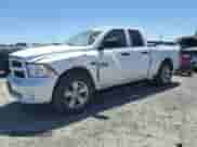 2013 Ram 1500 Express z VIN 1C6RR6FT6DS711561, wystawiony jako Copart lot #63746815 z przebiegiem 126 713 mil mil oraz Szkoda całkowita • Salvage title. Historia ofert i sprzedaży dostępna na DreamBid. Obrazek 1.