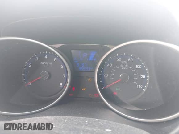 2015 Hyundai Tucson SE с VIN KM8JUCAG2FU115931, выставлен на аукционе IAAI как лот 43344765 с пробегом 96 933 миль миль и . История ставок и продаж доступна на DreamBid. Изображение 7.