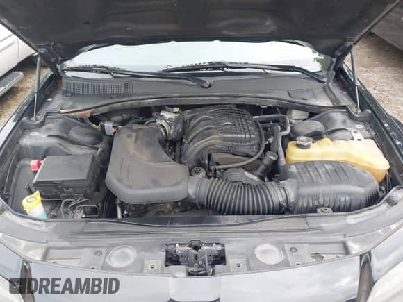 2014 Chrysler 300 S с VIN 2C3CCAGG8EH201441, выставлен на аукционе IAAI как лот 42796650 с пробегом 143 668 миль миль и . История ставок и продаж доступна на DreamBid. Изображение 10.