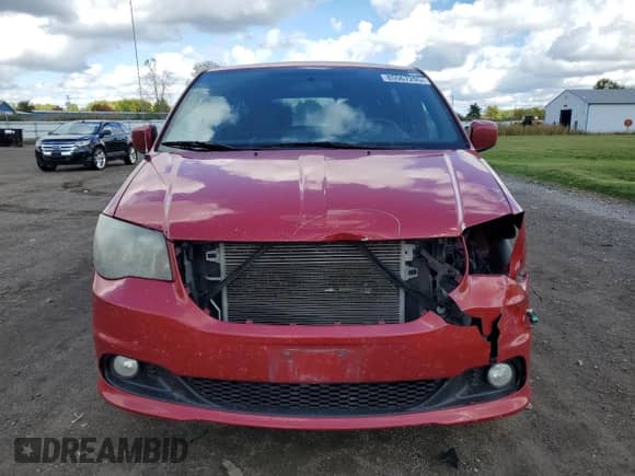 2013 Dodge Grand Caravan SXT with VIN 2C4RDGCG0DR817199, listed as a Copart auction lot 85567295 with 171,538 mi miles and Salvage title. Bid and sale history available at DreamBid. Image 5.