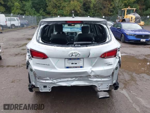 2018 Hyundai Santa Fe 2.4L с VIN 5XYZTDLB0JG533030, выставлен на аукционе IAAI как лот 43434007 с пробегом 124 135 миль миль и . История ставок и продаж доступна на DreamBid. Изображение 17.