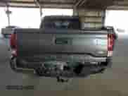 2018 Toyota Tacoma SR5 z VIN 3TMBZ5DNXJM016299, wystawiony jako Copart lot #64479535 z przebiegiem 87 574 mil mil oraz Czysty tytuł • Clean title. Historia ofert i sprzedaży dostępna na DreamBid. Obrazek 6.