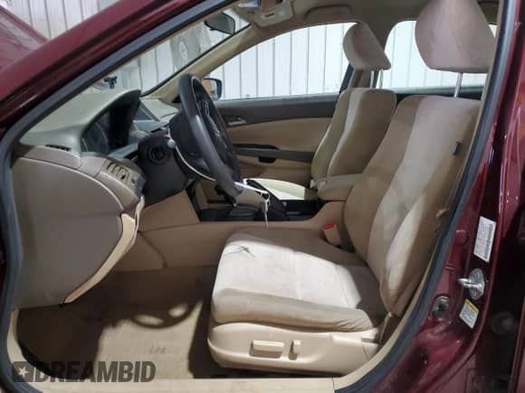 2010 Honda Accord LX-P с VIN 1HGCP2F43AA165259, выставлен на аукционе Copart как лот 86258325 с пробегом 88 216 миль миль и Списание • Salvage title. История ставок и продаж доступна на DreamBid. Изображение 7.