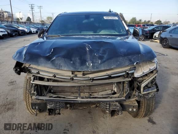 2022 Chevrolet Suburban RST с VIN 1GNSCEKD8NR205606, выставлен на аукционе Copart как лот 43213945 с пробегом Не указан миль и Списание • Salvage title. История ставок и продаж доступна на DreamBid. Изображение 5.