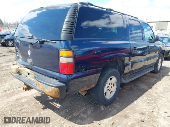 2006 Chevrolet Suburban Z71 с VIN 3GNFK16Z26G220672, выставлен на аукционе IAAI как лот 42016952 с пробегом 163 829 миль миль и . История ставок и продаж доступна на DreamBid. Изображение 4.