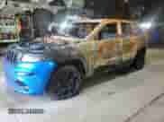 2012 Jeep Grand Cherokee SRT-8 z VIN 1C4RJFDJ5CC106473, wystawiony jako Copart lot #71681945 z przebiegiem Nie podano mil oraz Szkoda całkowita • Salvage title. Historia ofert i sprzedaży dostępna na DreamBid. Obrazek 1.
