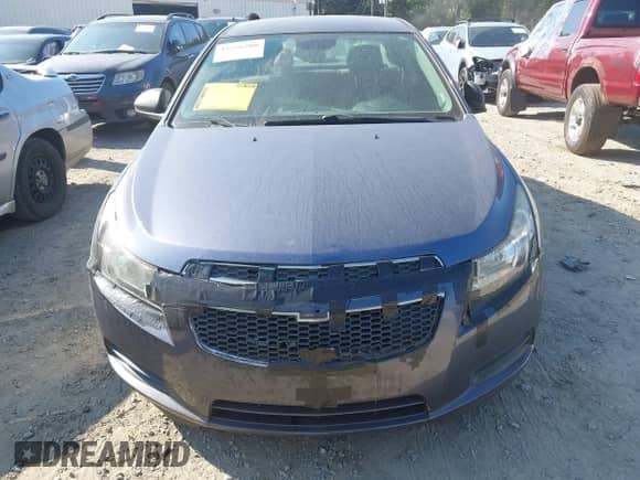 2013 Chevrolet Cruze LS z VIN 1G1PA5SH6D7168517, wystawiony jako IAAI lot #43256208 z przebiegiem 137 199 mil mil oraz . Historia ofert i sprzedaży dostępna na DreamBid. Obrazek 12.