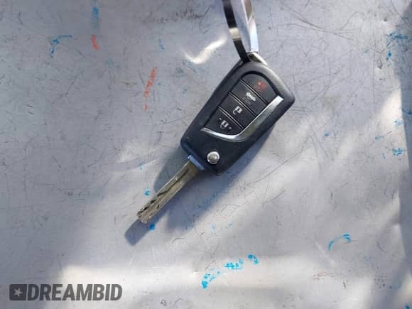 2021 Toyota Camry SE Nightshade z VIN 4T1G11AK8MU433769, wystawiony jako IAAI lot #43150076 z przebiegiem 92 123 mil mil oraz . Historia ofert i sprzedaży dostępna na DreamBid. Obrazek 11.