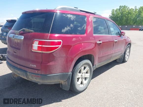 2009 Saturn Outlook XR with VIN 5GZEV23D69J186375, listed as a IAAI auction lot 42297773 with 227,590 mi miles and . Bid and sale history available at DreamBid. Image 4.