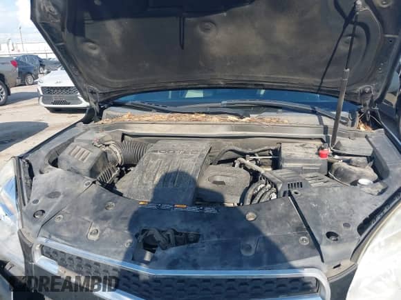 2015 Chevrolet Equinox LT z VIN 2GNALCEK9F6111144, wystawiony jako IAAI lot #43263813 z przebiegiem 165 604 mil mil oraz . Historia ofert i sprzedaży dostępna na DreamBid. Obrazek 10.