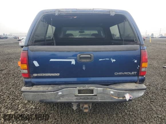 2002 Chevrolet Silverado 1500 LS z VIN 2GCEK19T621134585, wystawiony jako Copart lot #82629095 z przebiegiem 154 674 mil mil oraz Czysty tytuł • Clean title. Historia ofert i sprzedaży dostępna na DreamBid. Obrazek 6.