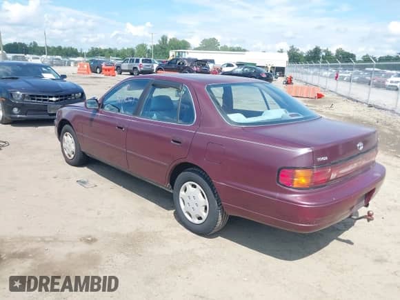 1992 Toyota Camry LE с VIN 4T1SK12EXNU135354, выставлен на аукционе IAAI как лот 42786369 с пробегом 154 521 миль миль и . История ставок и продаж доступна на DreamBid. Изображение 3.