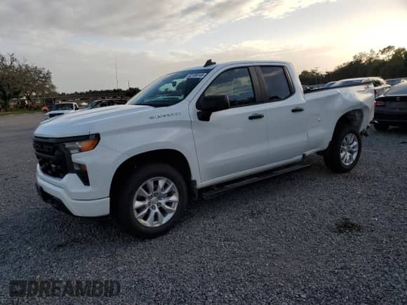 2024 Chevrolet Silverado 1500 Custom с VIN 1GCRDBEK2RZ178938, выставлен на аукционе Copart как лот 82189145 с пробегом 80 863 миль миль и Списание • Salvage title. История ставок и продаж доступна на DreamBid. Изображение 1.