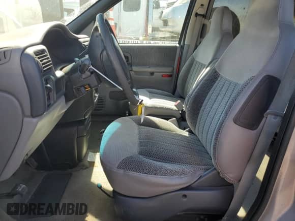 1999 Chevrolet Venture с VIN 1GNDX03E9XD195238, выставлен на аукционе Copart как лот 74138994 с пробегом 140 283 миль миль и Списание • Salvage title. История ставок и продаж доступна на DreamBid. Изображение 7.