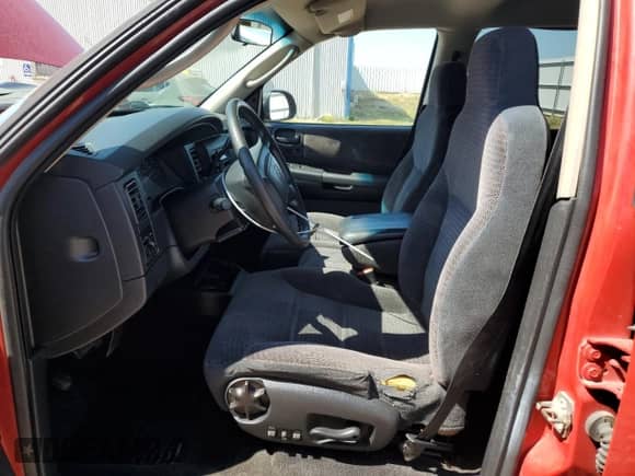 2003 Dodge Durango SLT with VIN 1D4HS48N83F533061, listed as a Copart auction lot 61299755 with 150,372 mi miles and Clean title. Bid and sale history available at DreamBid. Image 7.