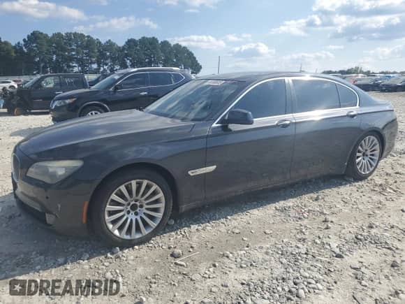 2012 BMW 7 Series 750Li с VIN WBAKB8C52CC963507, выставлен на аукционе Copart как лот 80068655 с пробегом 101 693 миль миль и Чистый • Clean title. История ставок и продаж доступна на DreamBid. Изображение 1.