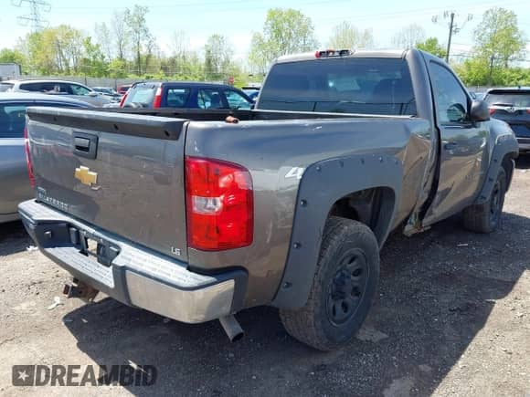2012 Chevrolet Silverado 1500 Work Truck с VIN 1GCNKPEA1CZ234528, выставлен на аукционе IAAI как лот 42136038 с пробегом 187 912 миль миль и . История ставок и продаж доступна на DreamBid. Изображение 4.