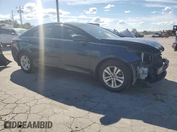 2013 Hyundai Sonata GLS z VIN 5NPEB4AC0DH803478, wystawiony jako Copart lot #83780145 z przebiegiem 129 845 mil mil oraz Szkoda całkowita • Salvage title. Historia ofert i sprzedaży dostępna na DreamBid. Obrazek 4.