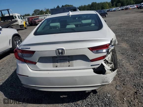 2018 Honda Accord with VIN 1HGCV3F19JA012502, listed as a Copart auction lot 80907545 with 93,461 mi miles and Salvage title. Bid and sale history available at DreamBid. Image 6.